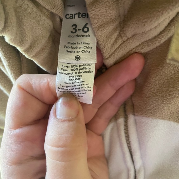 ⬇️ $15.00 or two 4 $20.00 ⬇️ 🎃 Carter’s Infant Warm & Cozy Halloween Costume. - Picture 2 of 3